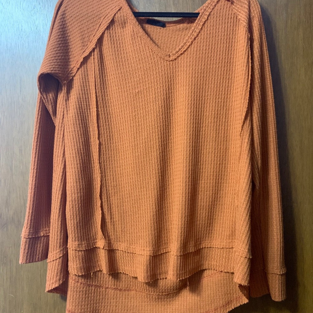 Rust Orange light weight V neck waffle shirt
